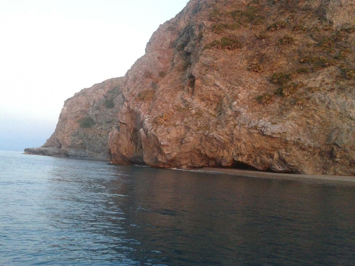 Golfo Di Tindari Apartments 法尔科内 外观 照片