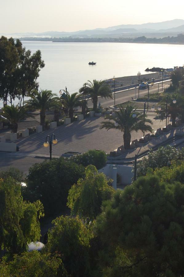 Golfo Di Tindari Apartments 法尔科内 外观 照片