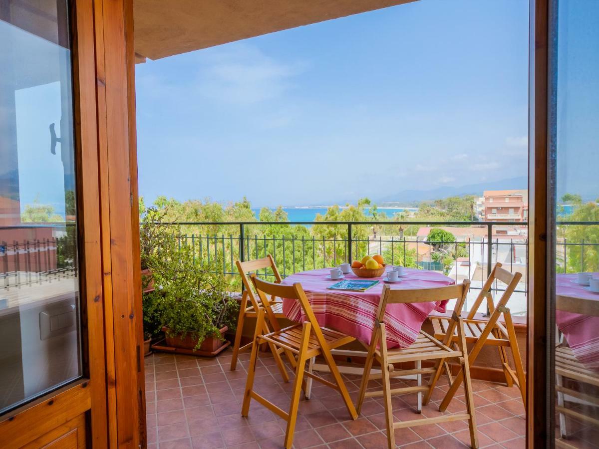 Golfo Di Tindari Apartments 法尔科内 外观 照片