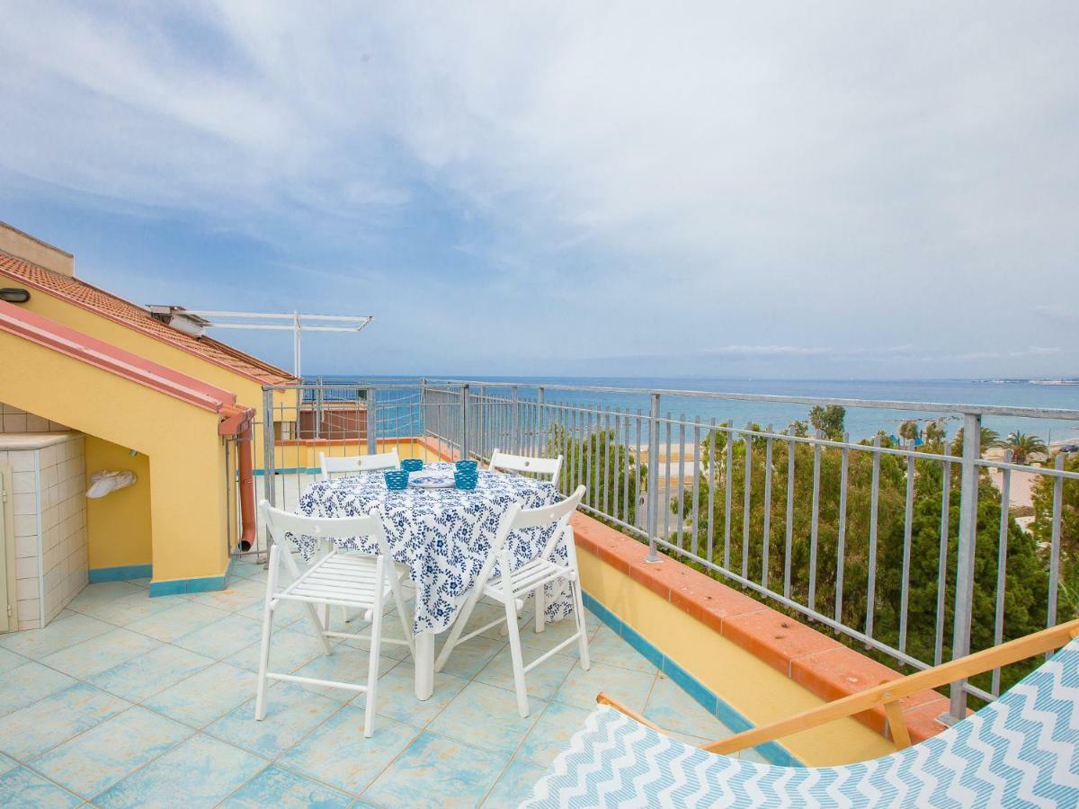 Golfo Di Tindari Apartments 法尔科内 外观 照片
