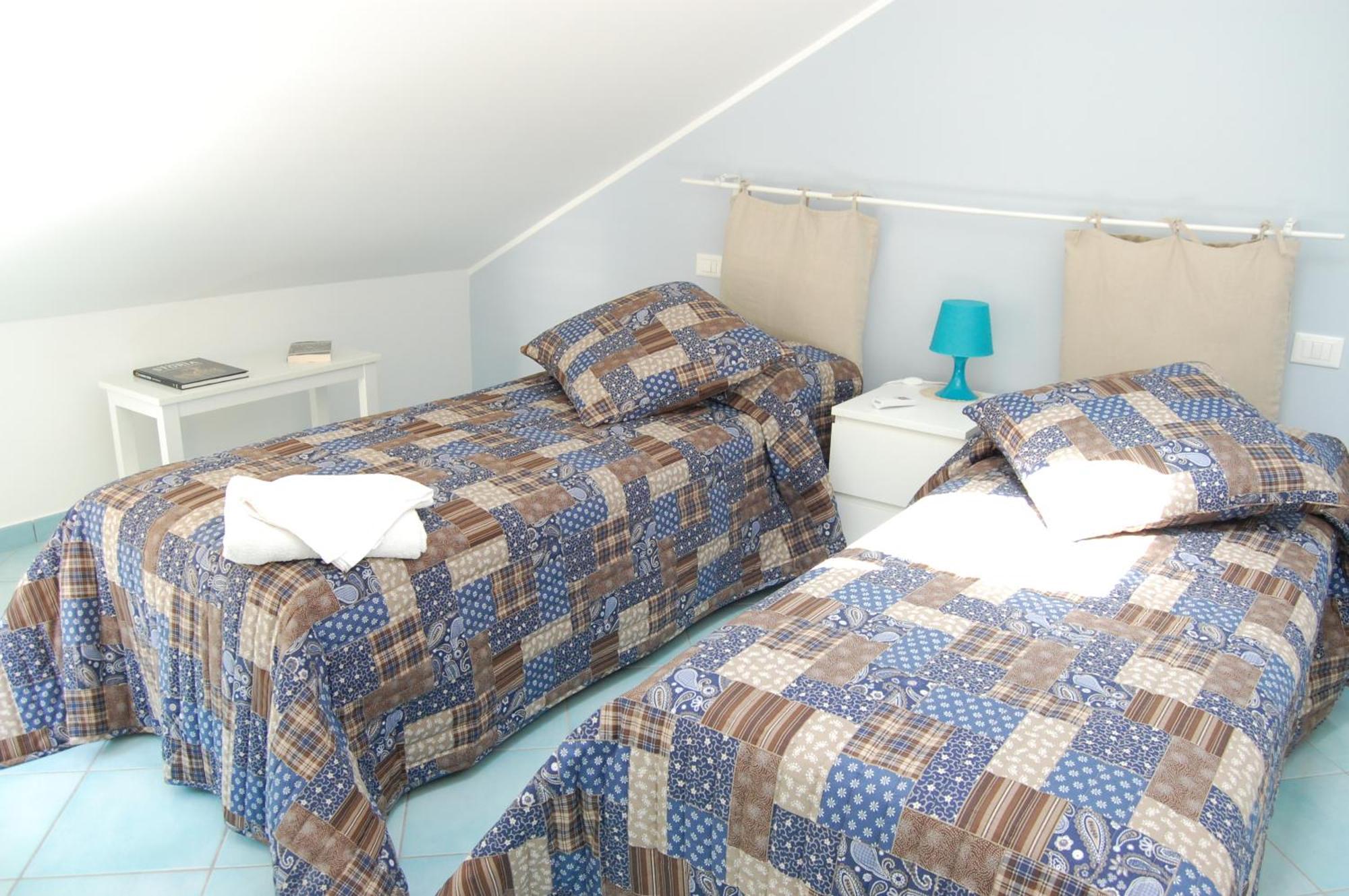 Golfo Di Tindari Apartments 法尔科内 外观 照片