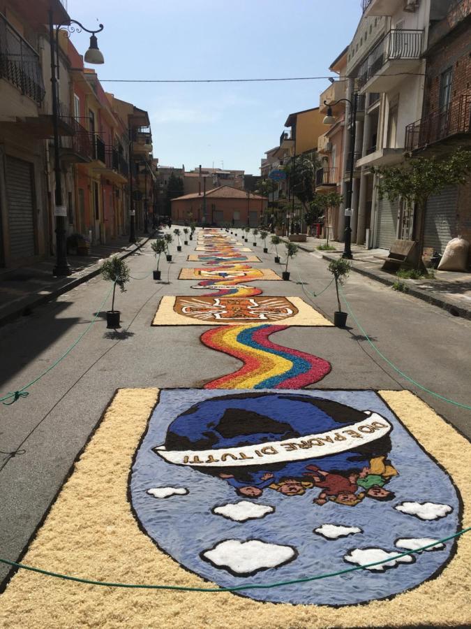 Golfo Di Tindari Apartments 法尔科内 外观 照片